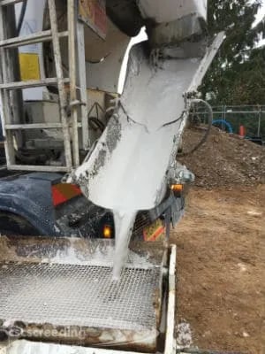 The screed is delivered directly into the screed pump for immediate pumping to the pour location