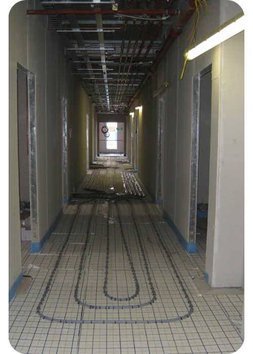 CSC Screeding Fast Drying Screeds In A Hallway